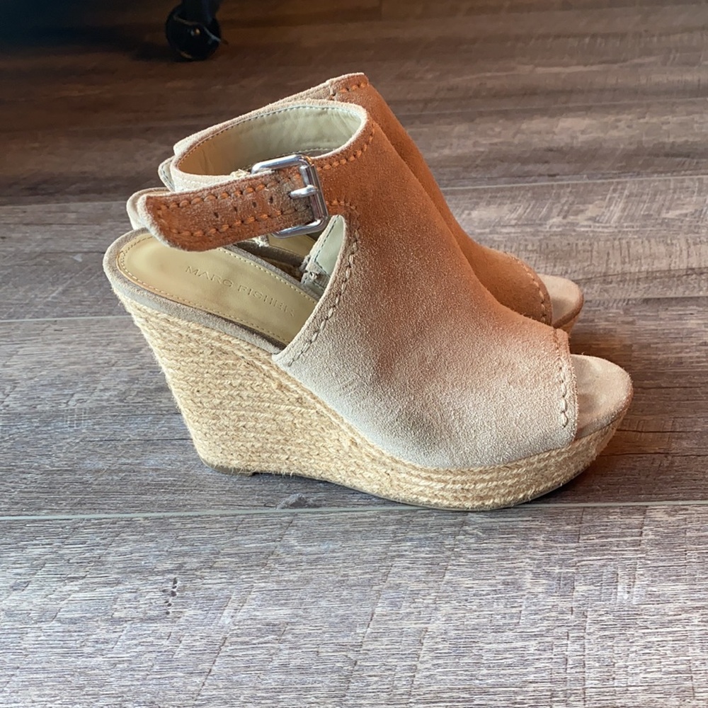Tan Wedges - Picture 12 of 14